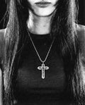 BLADE CROSS CHAIN